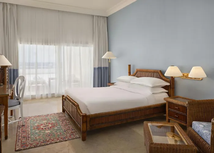 Sheraton Hotel, Resort, Villas&spa Resort 4*